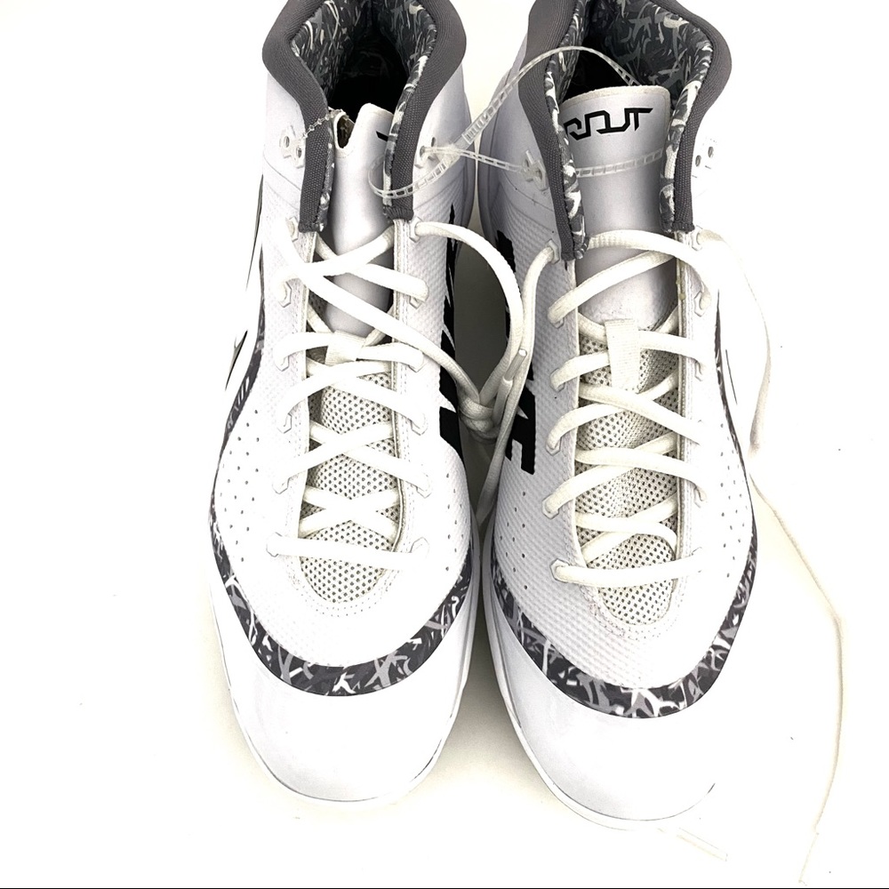 Nike Trout Cleats 856 Size 12